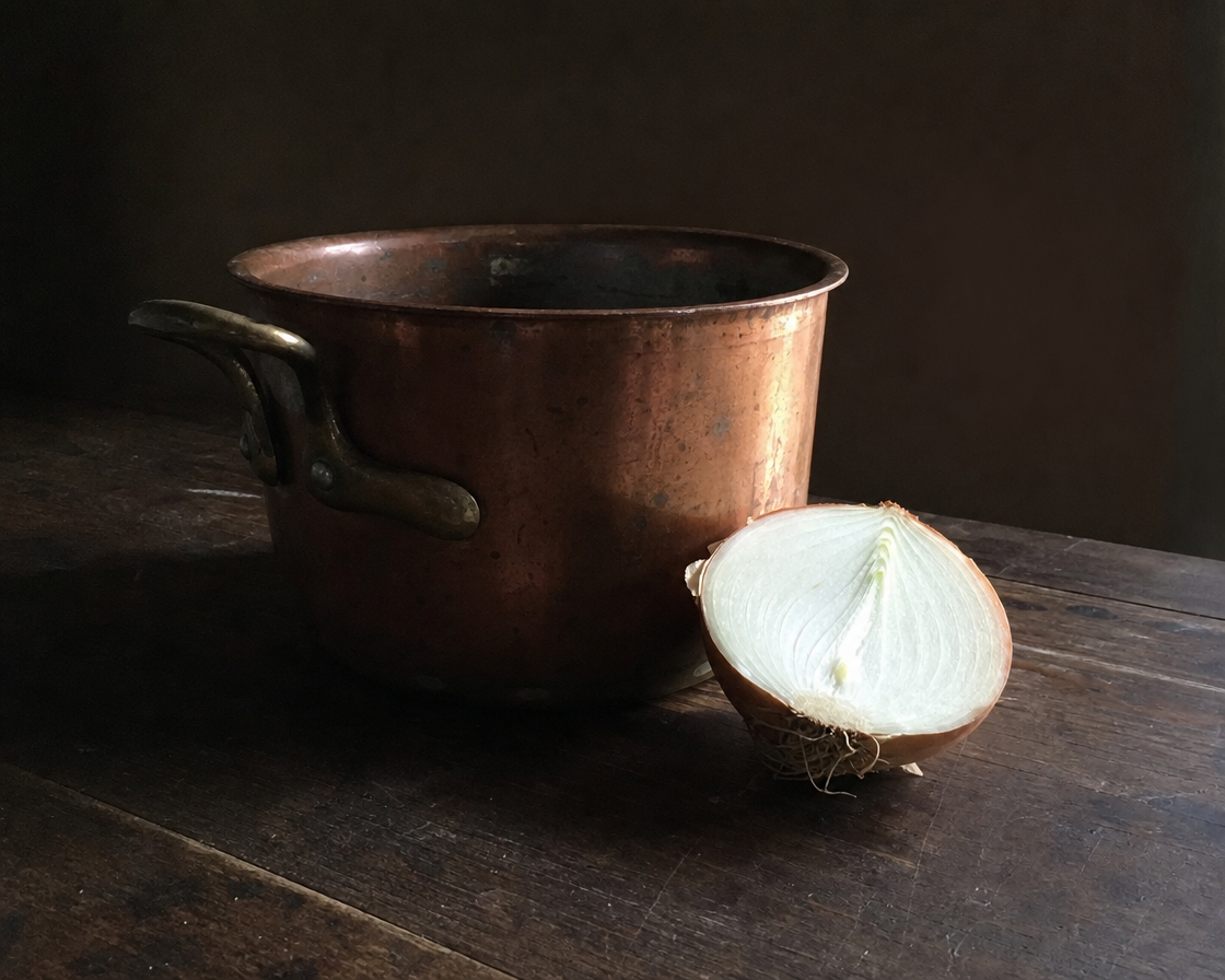 A reference photograph of the kind you'd paint from